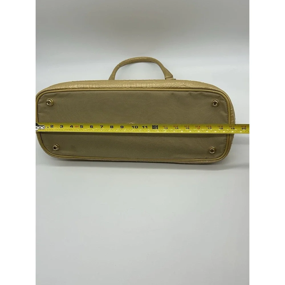 Studio Large‎ Hand Bag / Purse